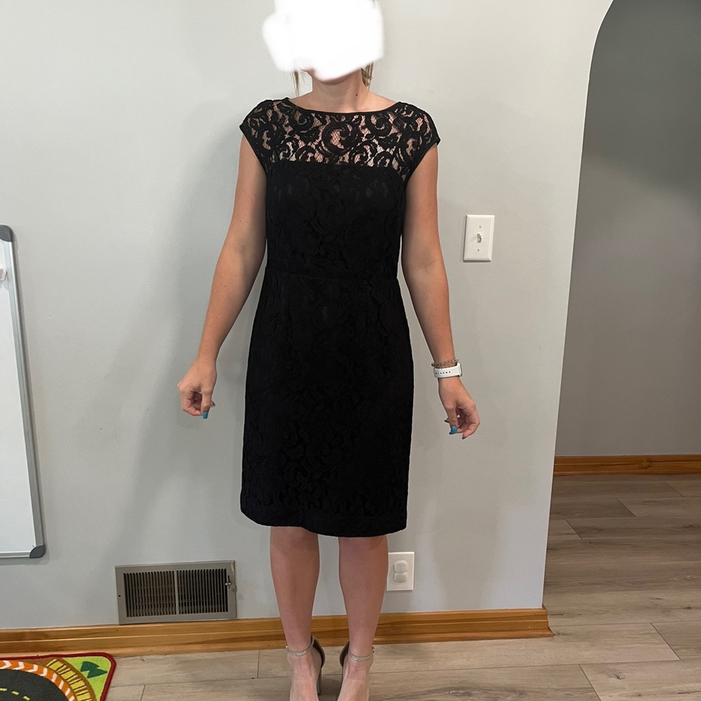 Black lace dress Banana Republic Size 8